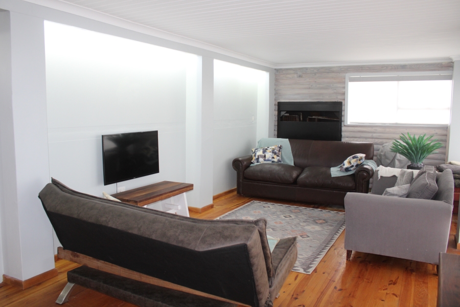 4 Bedroom Property for Sale in Stilbaai Wes Western Cape